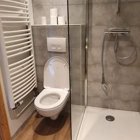 130m2 ,5 Chambres, Tres Bien Situe Appartement
