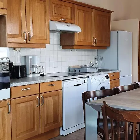 Appartement 130m2 ,5 Chambres, Tres Bien Situe