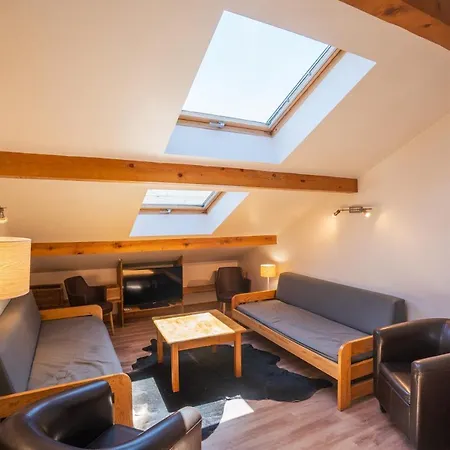 130m2 ,5 Chambres, Tres Bien Situe Appartement