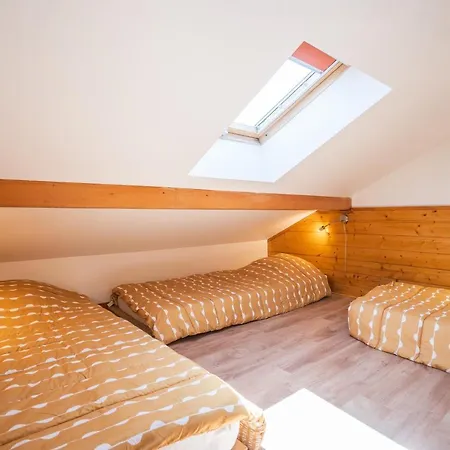 Appartement 130m2 ,5 Chambres, Tres Bien Situe *
