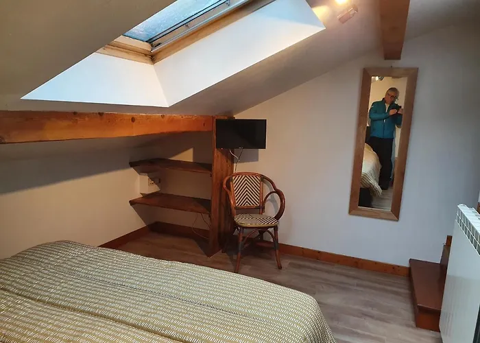 130m2 ,5 Chambres, Tres Bien Situe