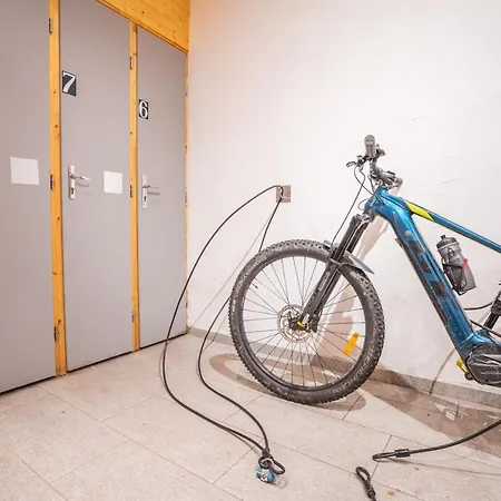 130m2 ,5 Chambres, Tres Bien Situe Les Deux Alpes